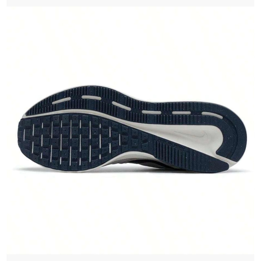 Кроссовки Nike Run Swift 3