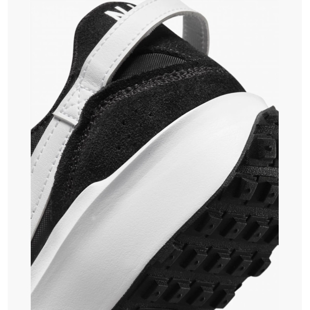 Кросівки жіночі Nike Waffle Debut Black