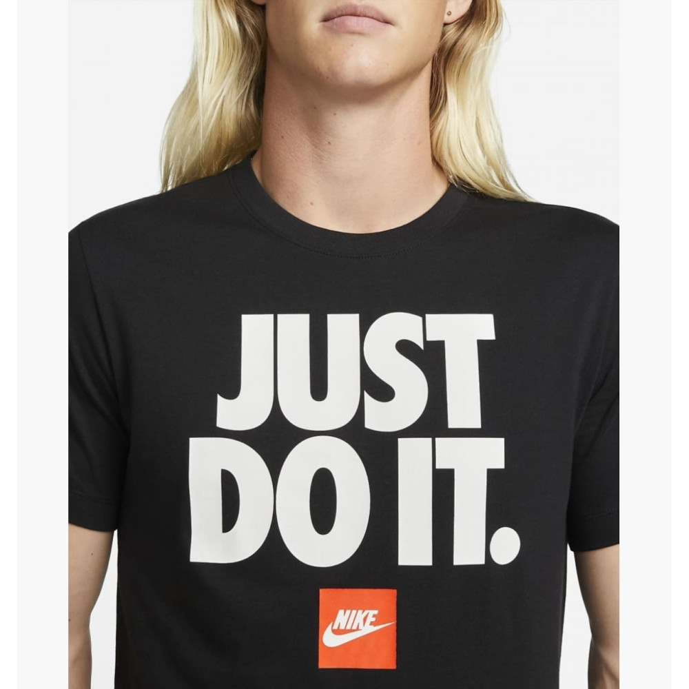 Футболка Nike Sportswear Just Do It Verbiage (Dz2989-010)