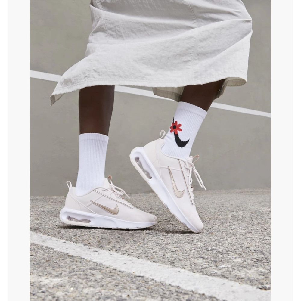 Кроссовки женские Nike Air Max Intrlk Lite Beige