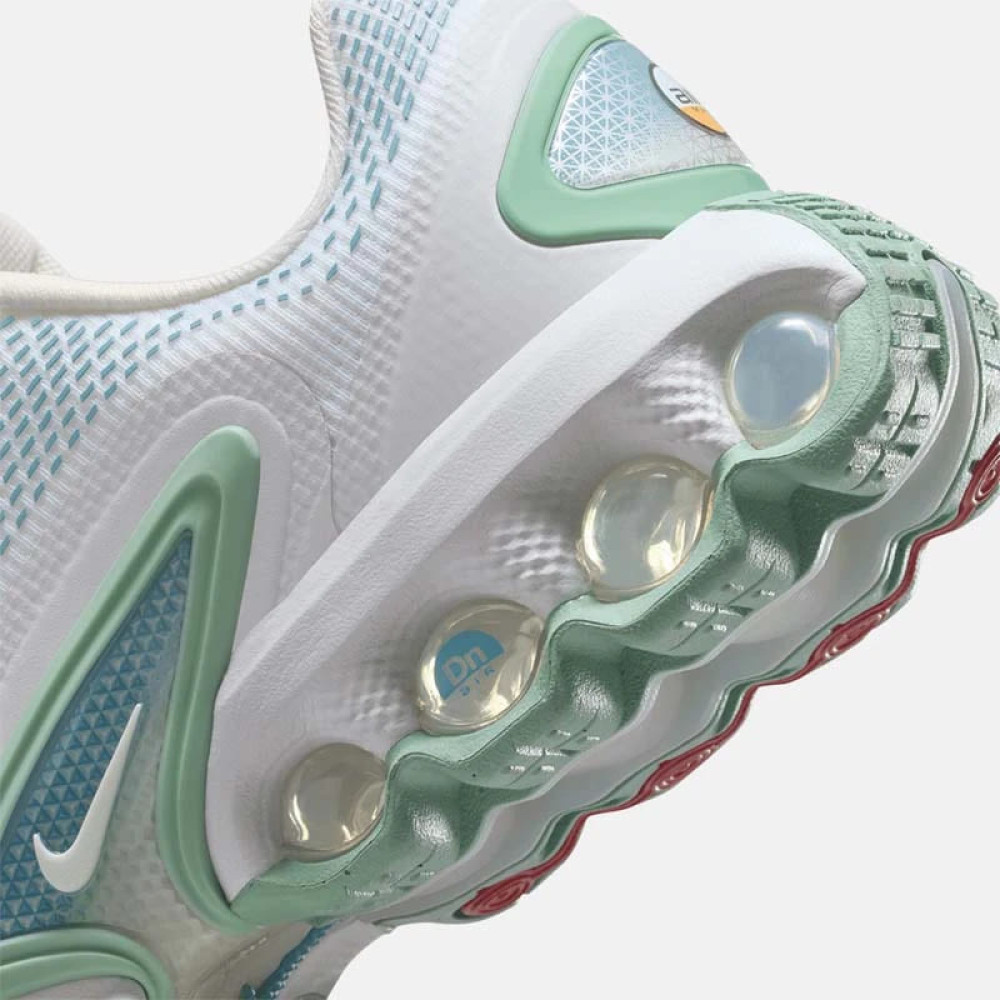Кроссовки подростковые Nike AIR MAX DN