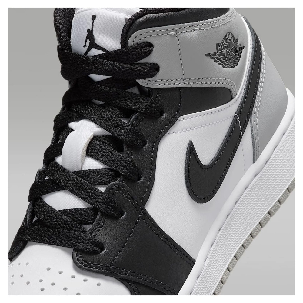 Кроссовки подростковые Air Jordan 1 Mid Bg
