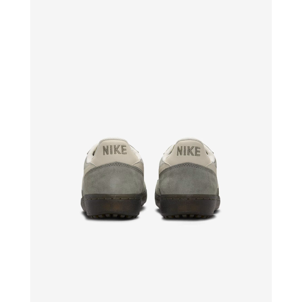Кросівки Nike FIELD GENERAL