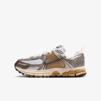 Кросівки Nike Zoom Vomero 5