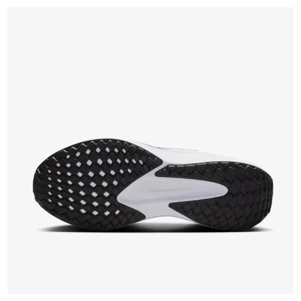 Кросівки чоловічі Nike Quest 6