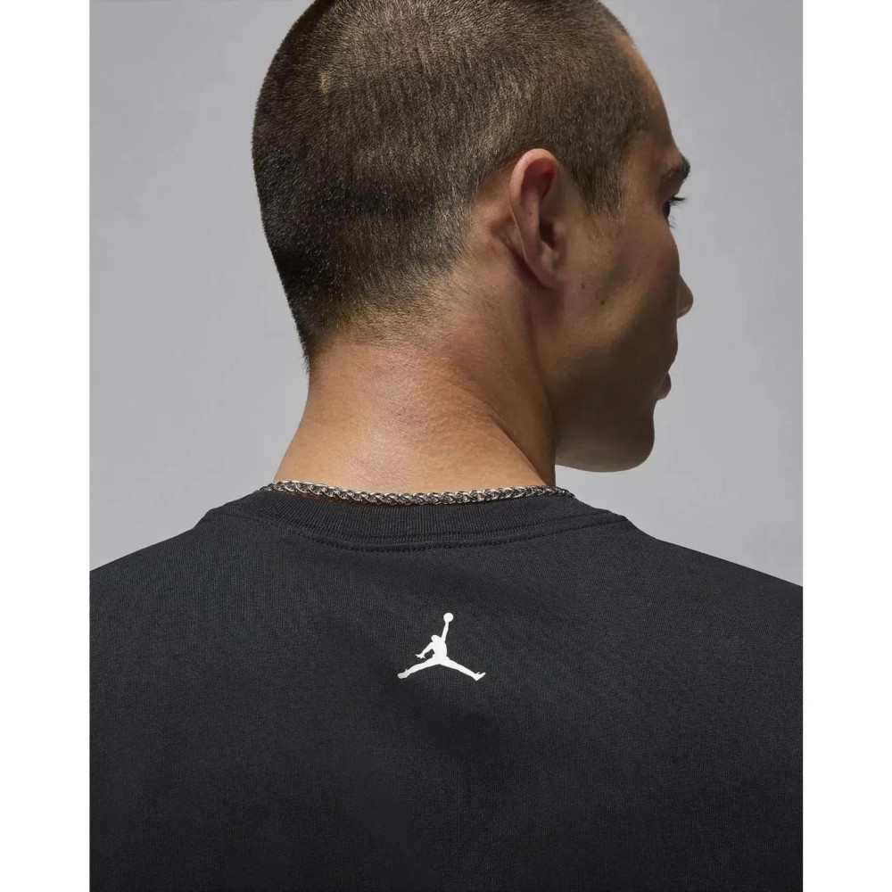 Футболка  Air Jordan Flight Essentials T-Shirt Black