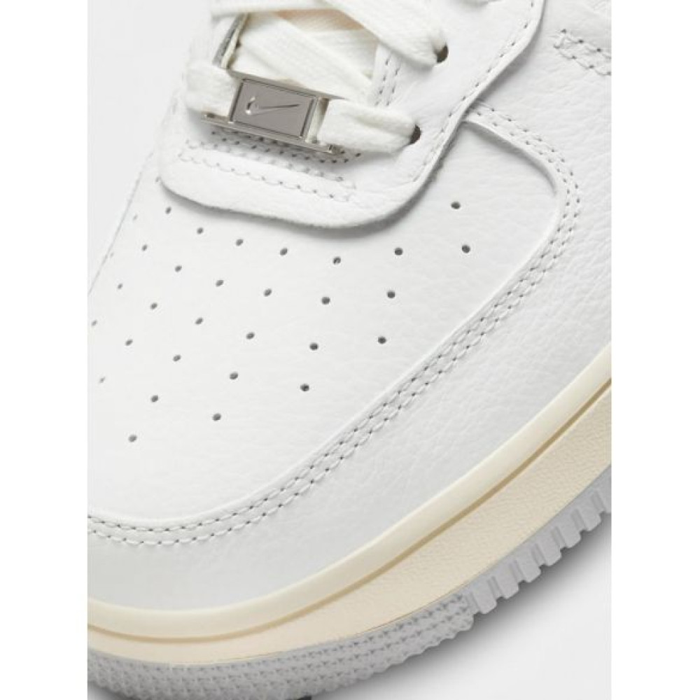 Кроссовки женские Nike Air Force 1 High Sculpt White