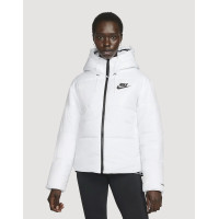Куртка жіноча Nike Sportswear Therma-FIT Repel