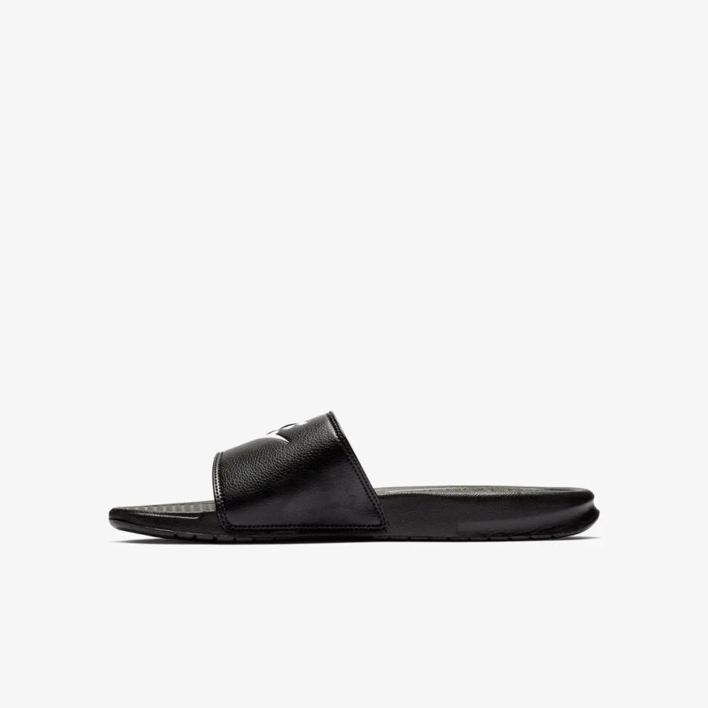 Шльопанці Nike Benassi Jdi