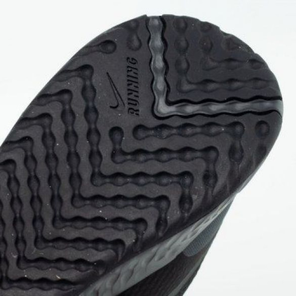 Кроссовки Nike REVOLUTION 5 