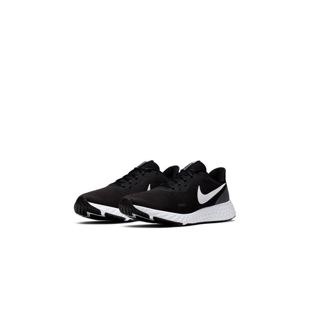 Кроссовки Nike Revolution 5 