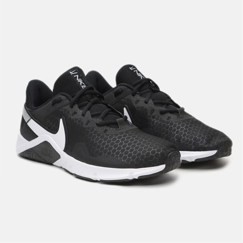 Кроссовки Nike Legend Essential 2