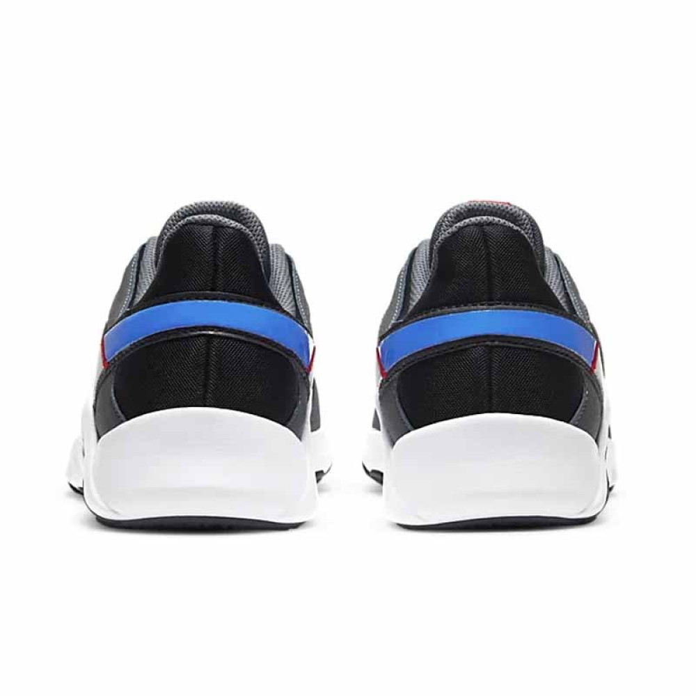 Кросівки Nike Legend Essential 2
