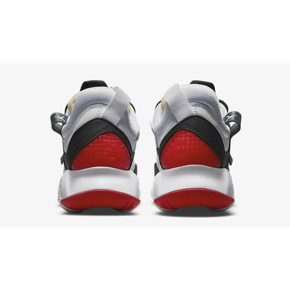 Кросівки жіночі Air Jordan Ma2 White
