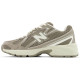 Кросівки підліткові New Balance 740