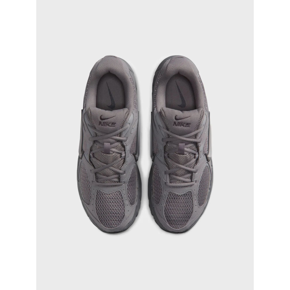 Кросівки чоловічі Nike V5 Rnr Suede Grey