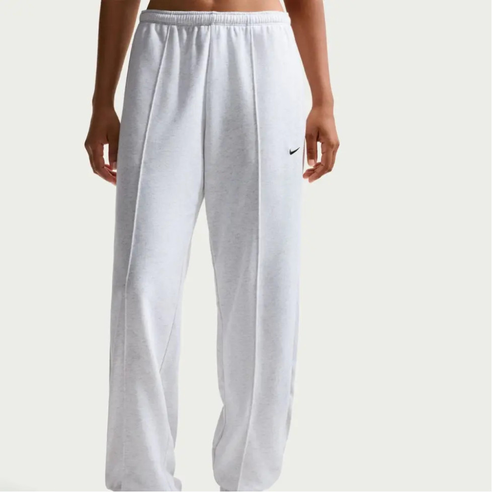 Штаны женские (костюм) Nike Nsw Chll Ft Jggr White