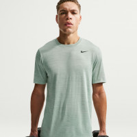 Футболка мужская Nike Dri- F I T Legend MenS T- Shirt