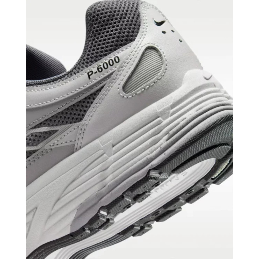 Кросівки чоловічі Nike P-6000 Grey