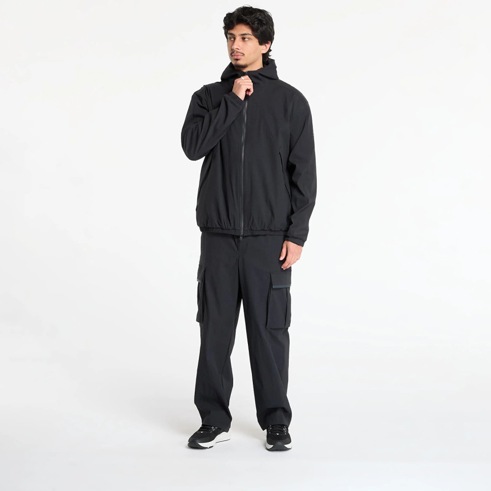 Чоловіча чорна вітровка (костюм) UA Unstoppable Txt Woven Jkt