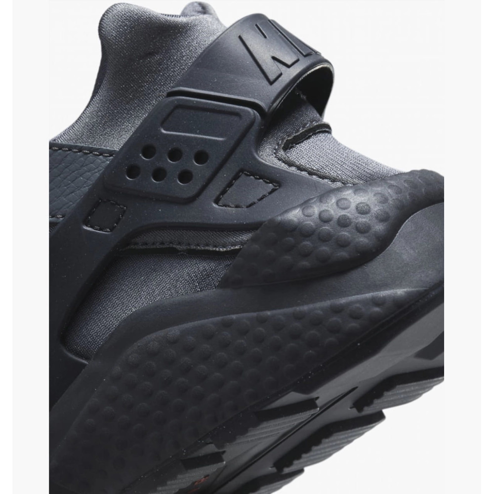 Кросівки чоловічі Nike Air Huarache Casual Shoes Black