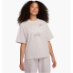 Футболка жіноча Nike T-Shirt Sportswear Classic