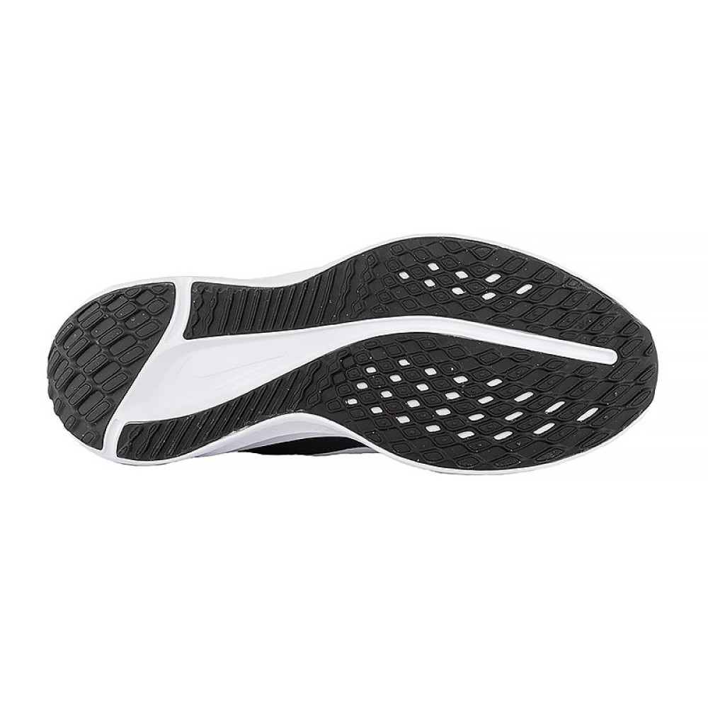 Кроссовки  Nike Quest 5