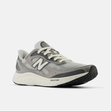 кросівки New Balance чол. arishi v4 сір