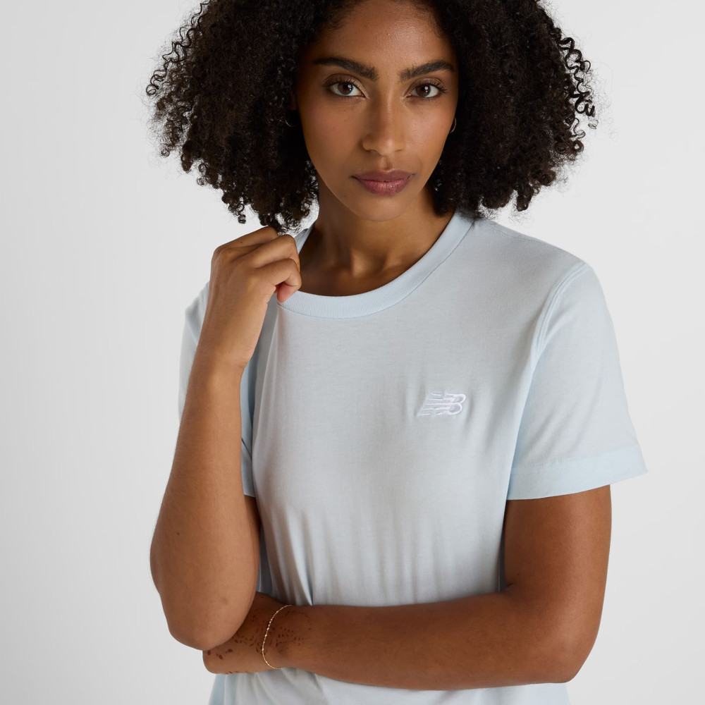  футболка NewBalance жен. sport essentials jersey гол.