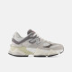 кросівки  New Balance 9060 сірі