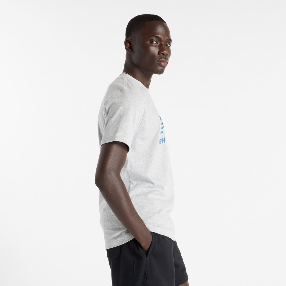 футболка муж. NB Sport Essentials Gradient Logo серая