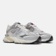 кросівки NewBalance  уні. 9060 сір