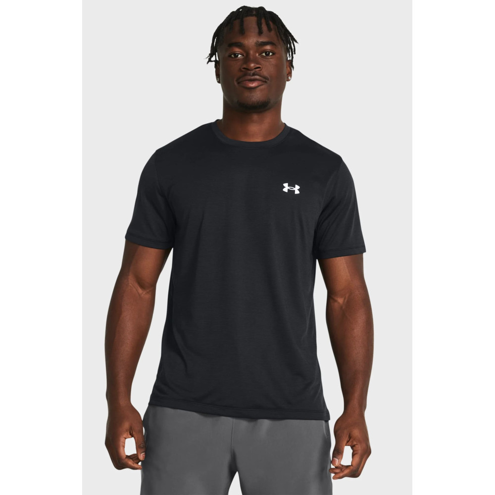 Чорна футболка Under Armour LAUNCH SHORTSLEEVE