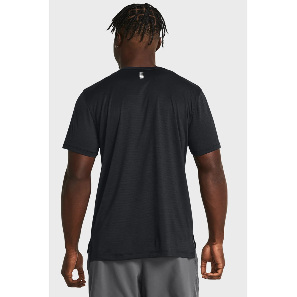 Чорна футболка Under Armour LAUNCH SHORTSLEEVE
