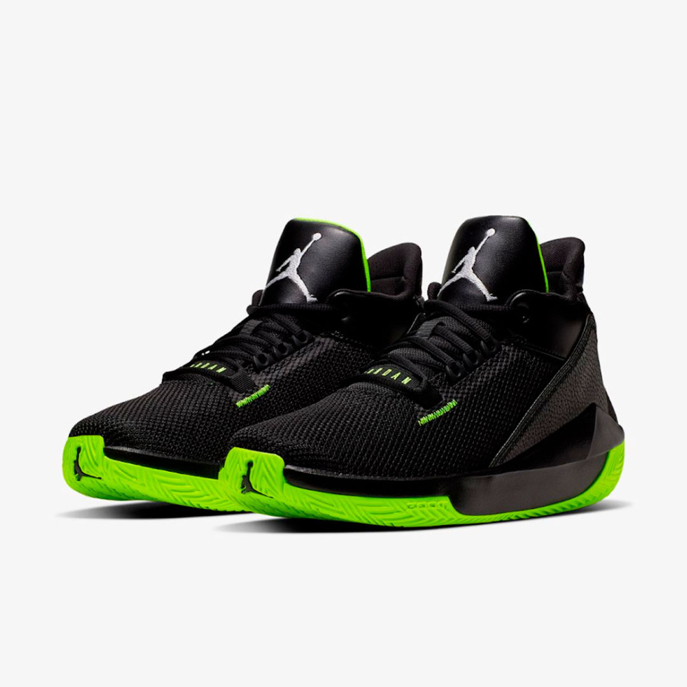 Мужские черные кроссовки Jordan 2X3