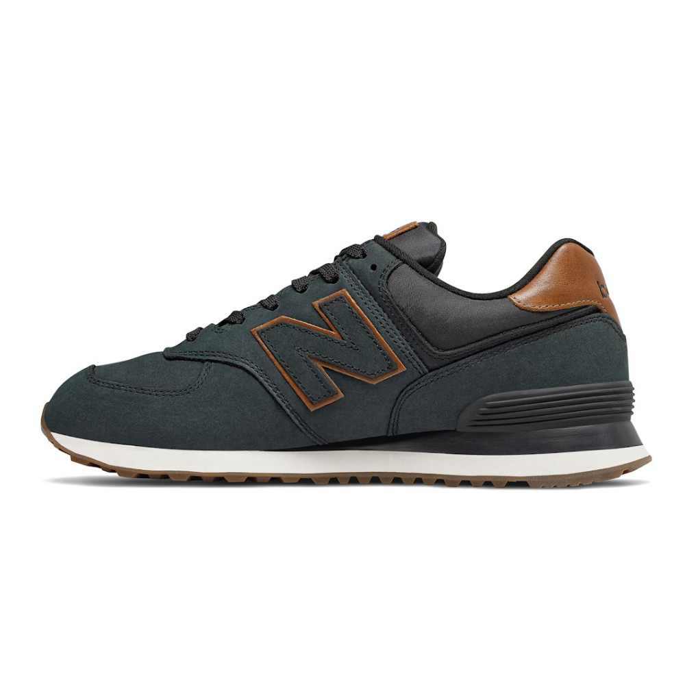 Чоловічі чорні кросівки New Balance 574 Nubuck