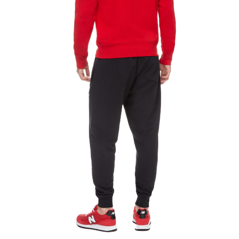 Чоловічі чорні штани New Balance Essentials Stacked Logo