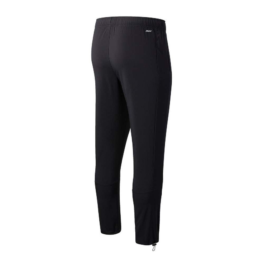 Мужские черные штаны New Balance Tenacity Woven
