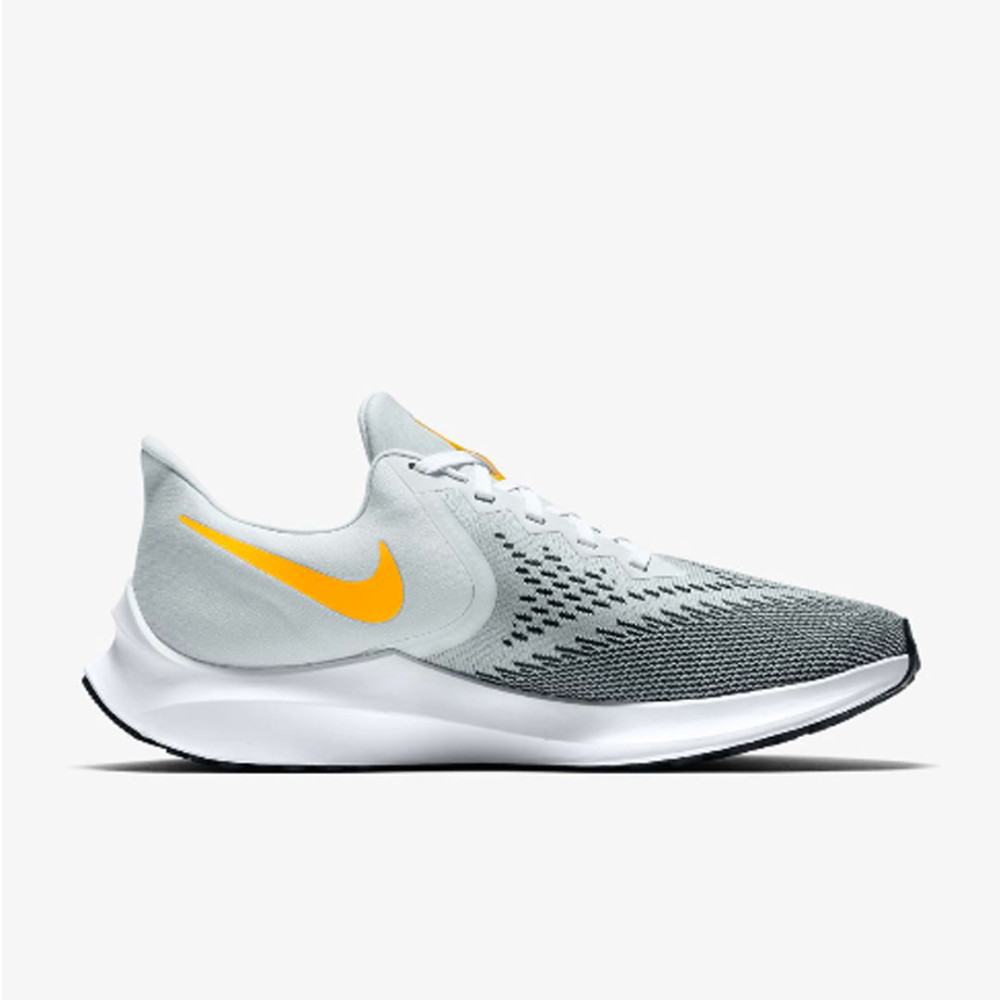 Чоловічі сірі кросівки для бігу Nike ZOOM WINFLO 6