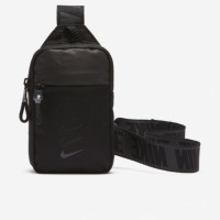 Чорна сумка через плече Nike SPORTSWEAR ESSENTIALS