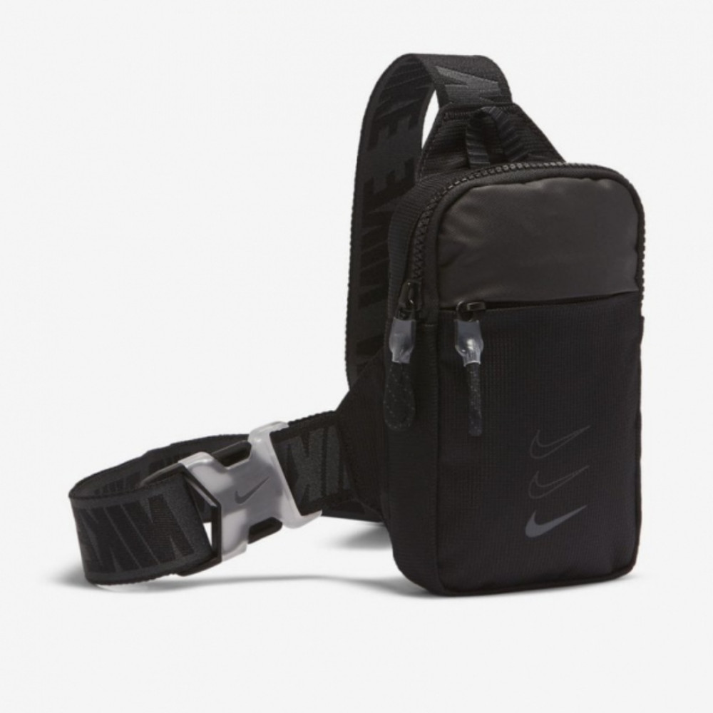 Черная сумка через плечо Nike SPORTSWEAR ESSENTIALS