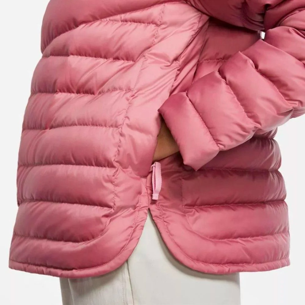 Женская розовая куртка Nike DWN JKT
