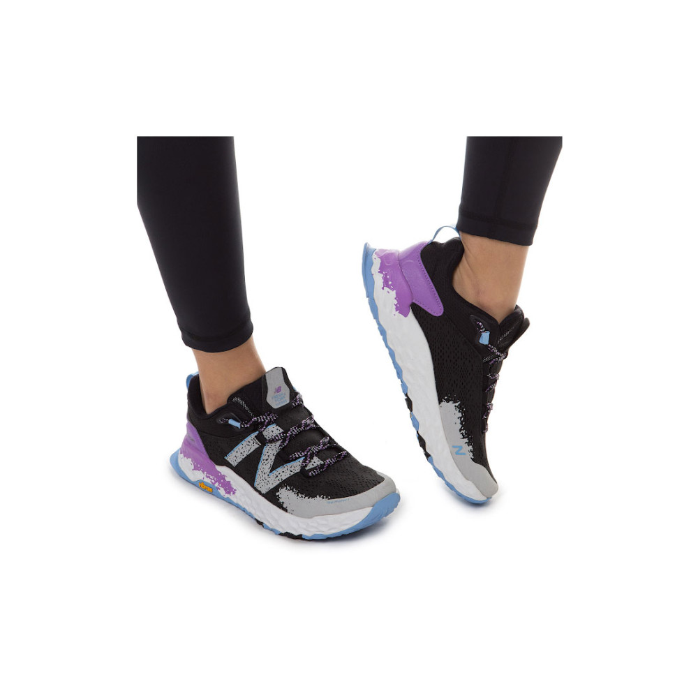 Чорні кросівки New Balance Fresh Foam Hierro v5