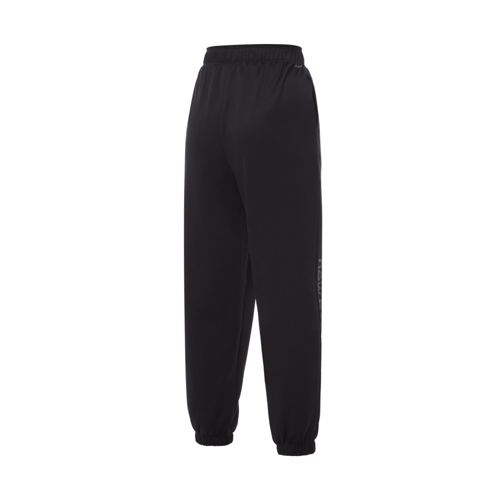 Спортивные штаны New Balance Relentless Performance Fleece